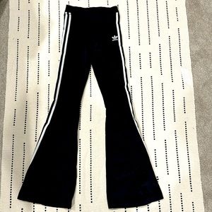 ADIDAS Vintage-like bell bottom soft pants
